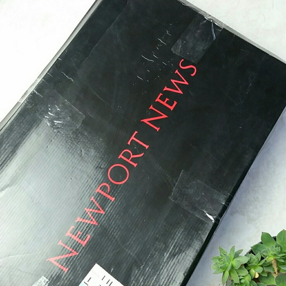NWT Newport News Tall Silver Heeled Boots … - Picture 6 of 6